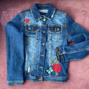 Girls Jean jacket in dark blue denim embroidery details and graphic details